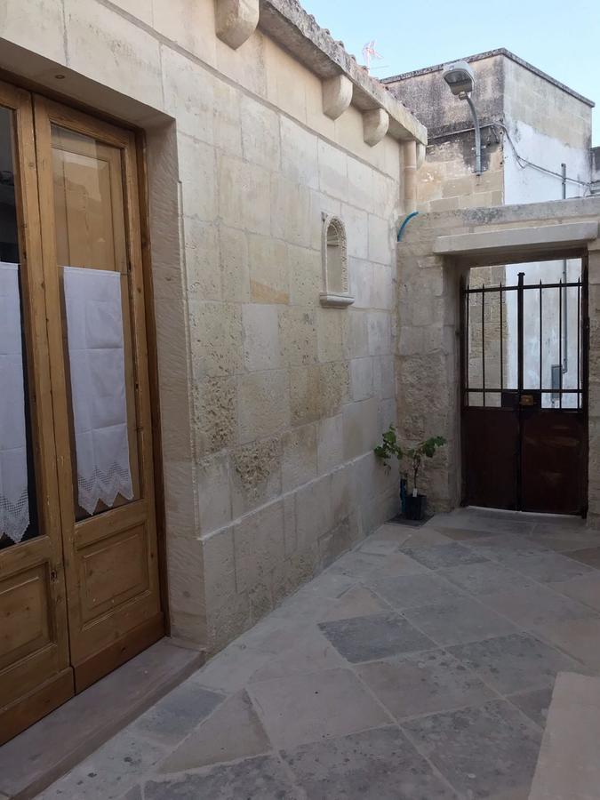 Borgo in corte Martano Esterno foto