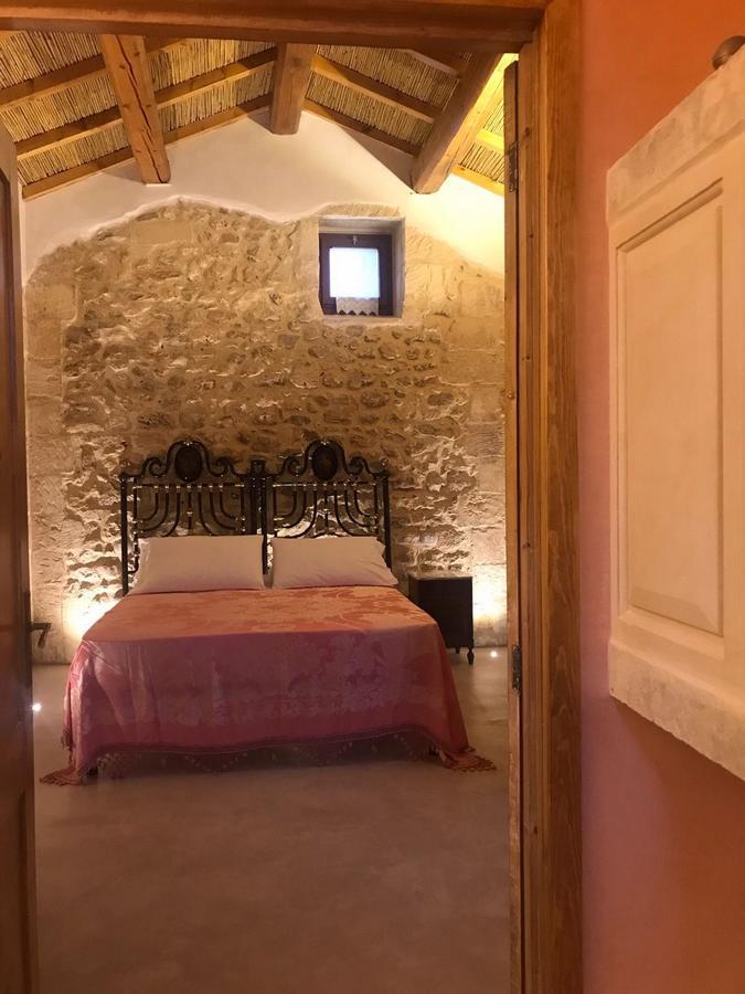 Borgo in corte Martano Esterno foto