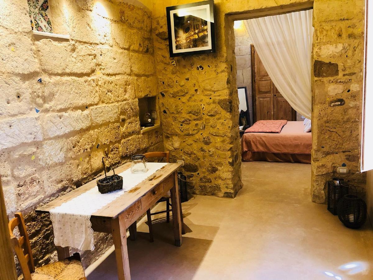 Borgo in corte Martano Esterno foto